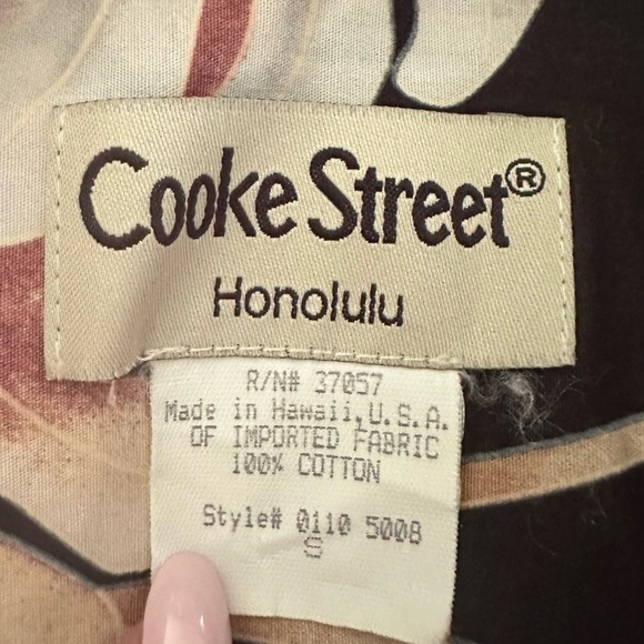 Cooke Street Honolulu Vintage Hawaiian Shirt - Picture 2 of 3